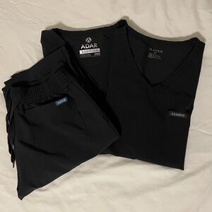 Jaanuu + Adar Bundle